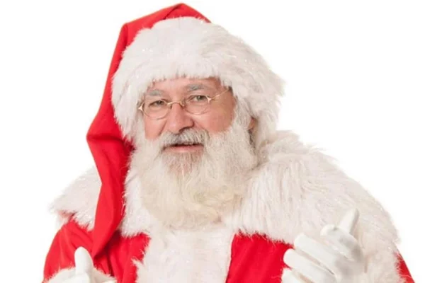 Homem que trabalhava como Papai Noel morre após cirurgia cardíaca