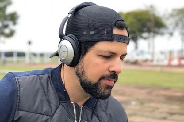 Compra de audições: cantor Sorocaba faz denúncia contra o meio musical