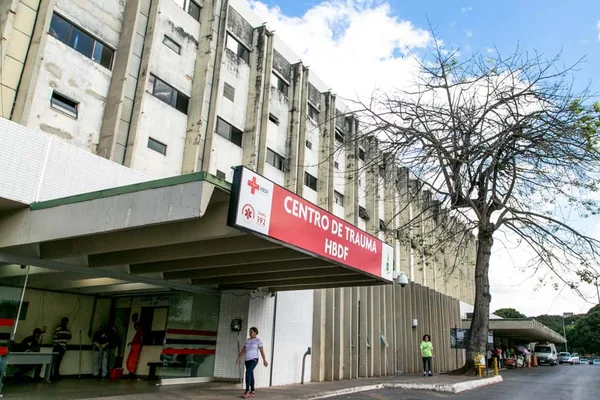Bisneta de João de Deus tem alta da UTI do Instituto Hospital de Base