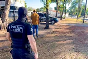 Policiais civis em operação 