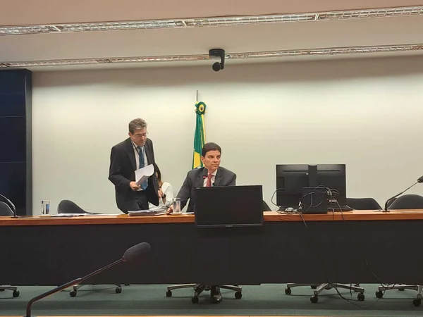 Claudio Cajado relator arcabouço / Metrópoles