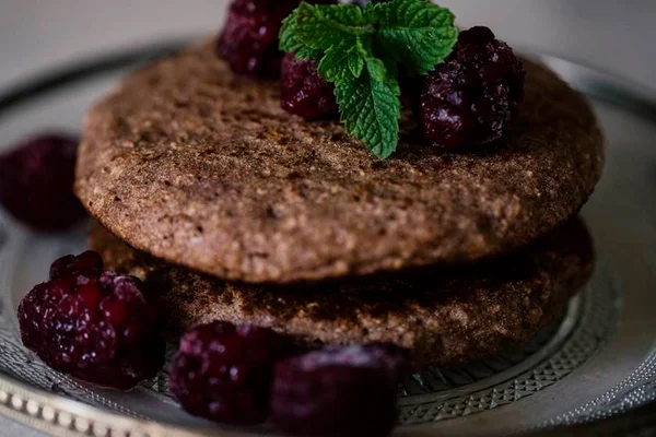 Panqueca de banana é opção saudável e nutritiva para o café da manhã