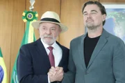 Leonardo DiCaprio e Lula durante encontro no Palácio do Planalto, em Brasília (DF)