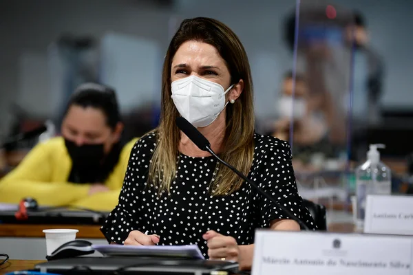 Katia Castilho_CPI da Covid