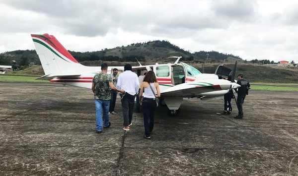 Pela web, homem mandava jovem do DF colocar objetos em partes íntimas