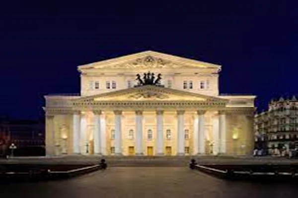Ator do Bolshoi morre esmagado no palco após queda de cenário