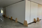 Espaço destinado à galeria de ex-presidentes, com a reinstalação ocorrendo no Palácio do Planalto