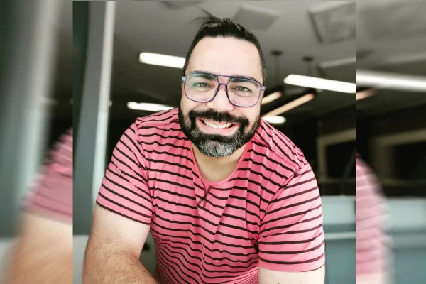 Locutor de rádio em Brasília, Bruno Morett morre vítima da Covid-19