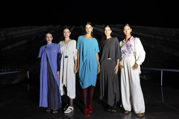 metropoles-catwalk-modelos-teatro-nacional-claudio-santoro