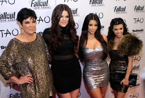 Irmãs Kardashians podem ganhar desenho animado próprio