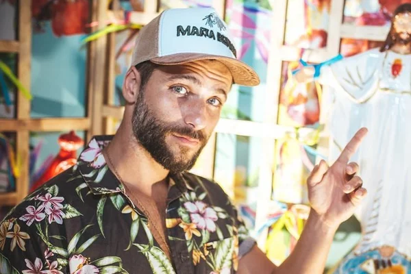 Bruno Gagliasso deve aluguel de imóvel e responde ação de despejo