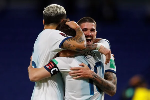 Argentina vence nas Eliminatórias
