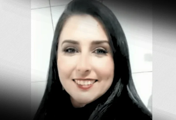 Cabeleireira é encontrada morta em apartamento com pernas amarradas
