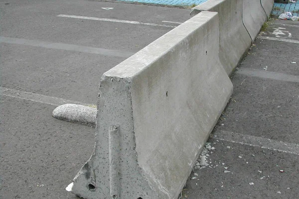 Papudinha, onde Bolsonaro deve ficar preso, pede blocos de concreto e placas