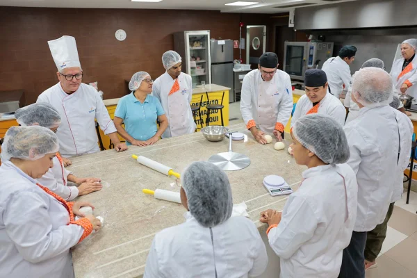 Alunos do Senac no polo gastronômico