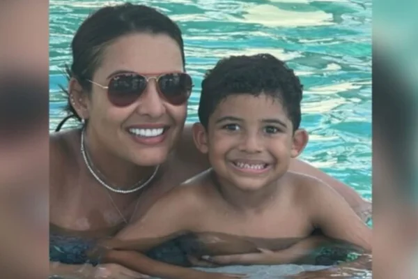 Viviane Aredes, que completaria 36 anos, e Bento Aredes, de 4 - Metrópoles