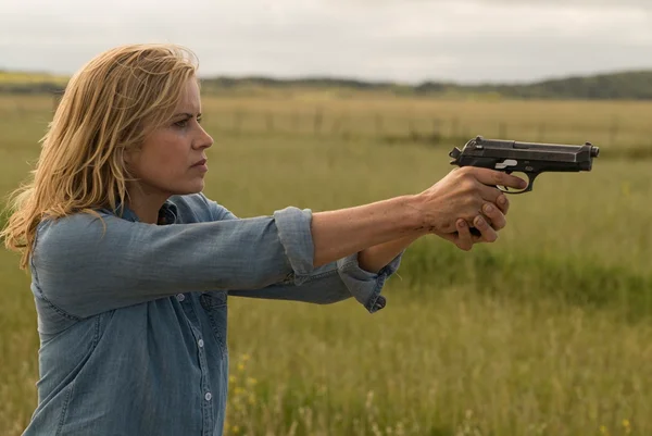 “Fear the Walking Dead”: spin-off volta ao ar neste domingo (10/9)