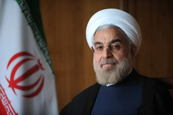 Presidente do Irã critica Arábia Saudita por ruptura de laços diplomáticos