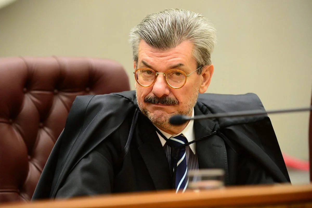 Comissão do STJ vota para condenar Marco Buzzi por importunação sexual