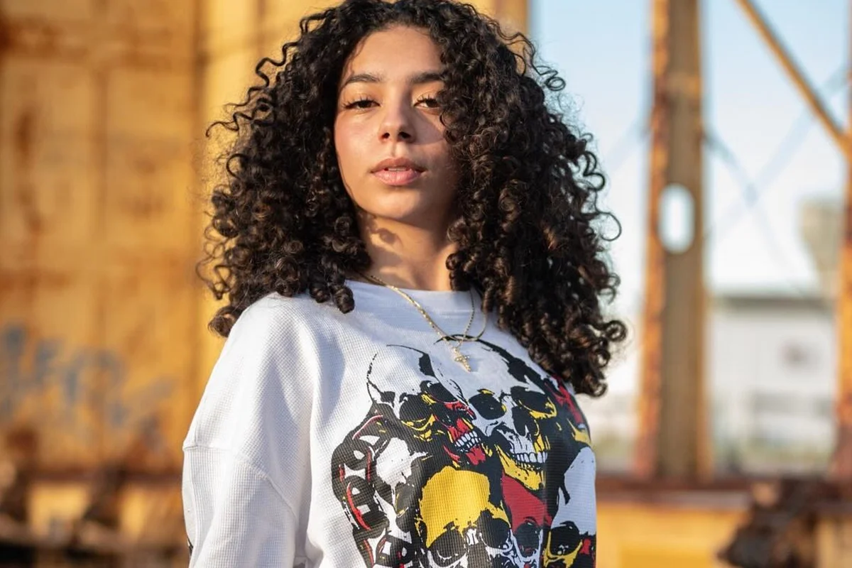 Amber Marie, namorada de Camilly Victória, fez um ensaio para uma marca urbana Amber Marie, namorada de Camilly Victória, fez um ensaio para uma marca urbana