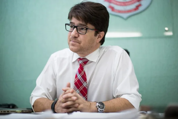 MP denuncia delegado do DF por prevaricação, desobediência e sonegação