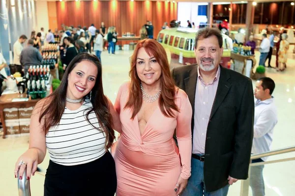 8ª edição do Brinda Brasil reúne apaixonados por espumante e vinhos