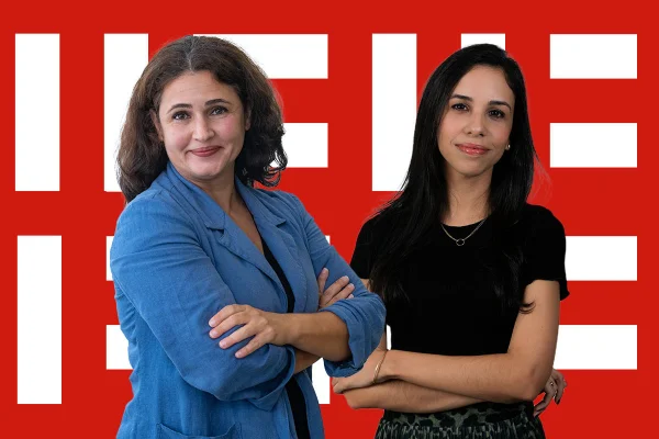 Duas mulheres lado a lado - Metrópoles