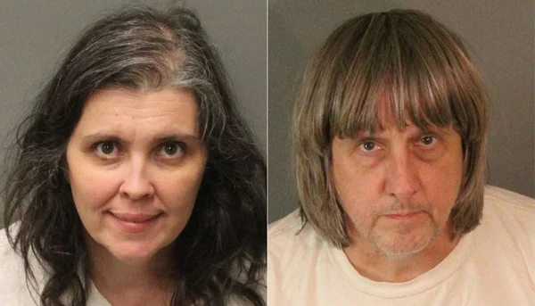 Casal é preso por manter os 13 filhos em cativeiro nos EUA