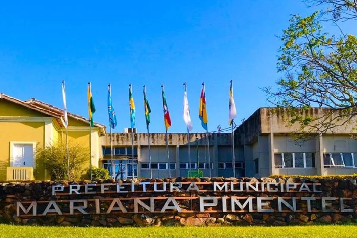 Mariana Pimentel, cidade que fica a 79 quilômetros de Porto Alegre, capital do estado Mariana Pimentel, cidade que fica a 79 quilômetros de Porto Alegre, capital do estado