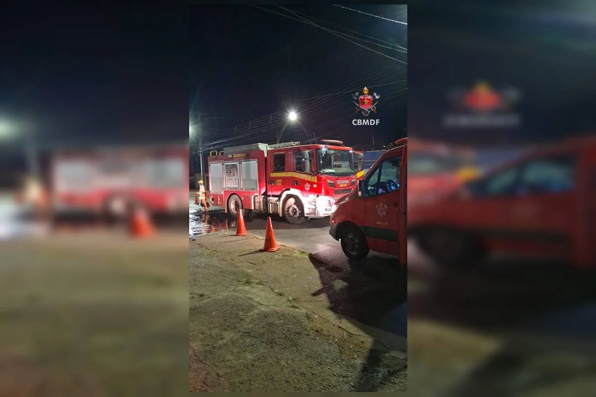 Criança e bebê são socorridas após residência pegar fogo - imagem 1 Criança e bebê são socorridas após residência pegar fogo - imagem 1