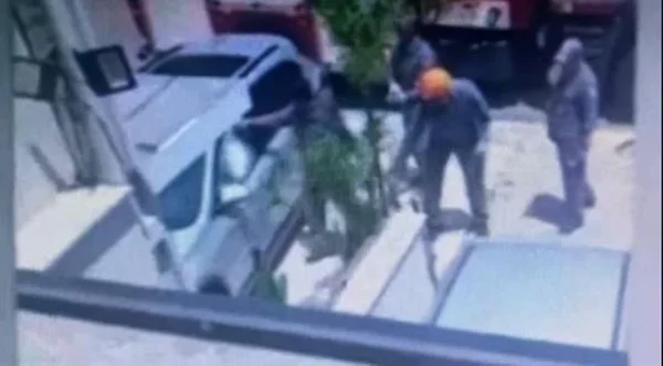 Vídeo: criança de 1 ano é salva após ficar trancada em carro blindado