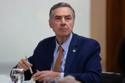 Ex-ministro do STF Luís Roberto Barroso anunciou aposentadoria do STF Ex-ministro do STF Luís Roberto Barroso anunciou aposentadoria do STF