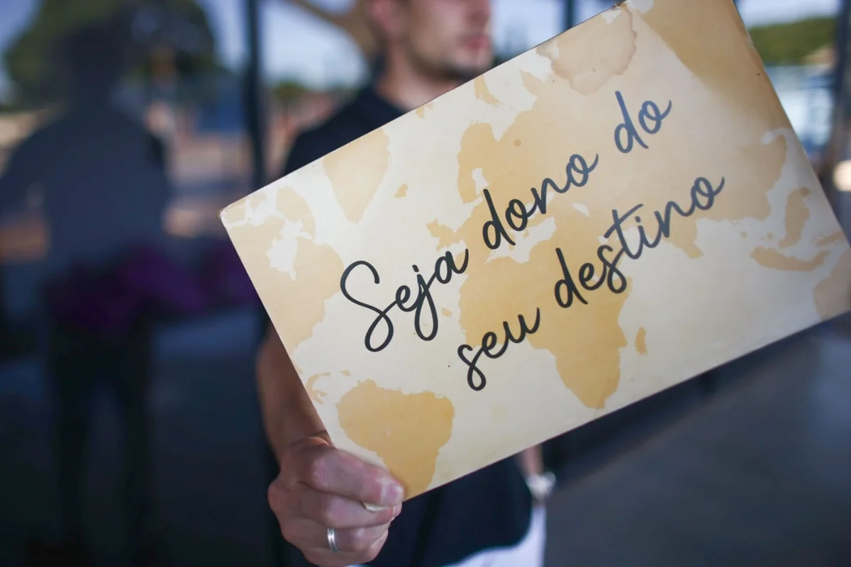 iniciativa já cadastrou mais de 120 mil pessoas ao longo de sua trajetória e promoveu 3.610 qualificações profissionais, segundo dados da própria organização iniciativa já cadastrou mais de 120 mil pessoas ao longo de sua trajetória e promoveu 3.610 qualificações profissionais, segundo dados da própria organização