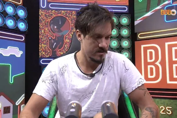BBB22: Eliezer desabafa após ser detonado por eliminação de Larissa