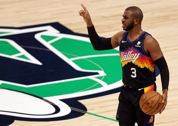 Chris Paul desafia mortalidade e faz Phoenix Suns ressurgir das cinzas