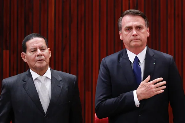 Confira a íntegra do discurso de Bolsonaro em sua diplomação no TSE