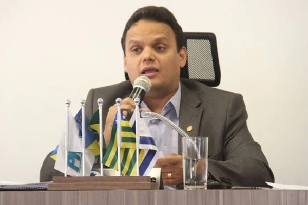 Entorno: vereador é cassado após cabo eleitoral comprar voto por R$ 50
