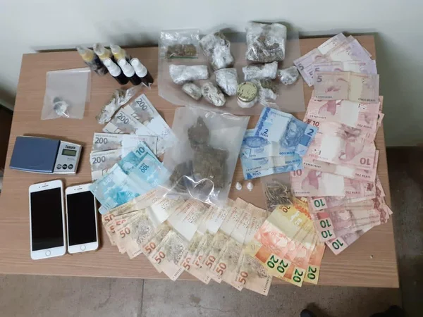Homem é baleado na Asa Norte após jogar carro em cima dos policiais