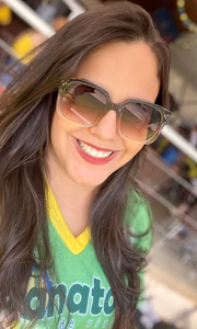 Luna Alves.