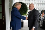 Presidente dos Estados Unidos, Donald Trump e o presidente do Líbano, Joseph Aoun Presidente dos Estados Unidos, Donald Trump e o presidente do Líbano, Joseph Aoun