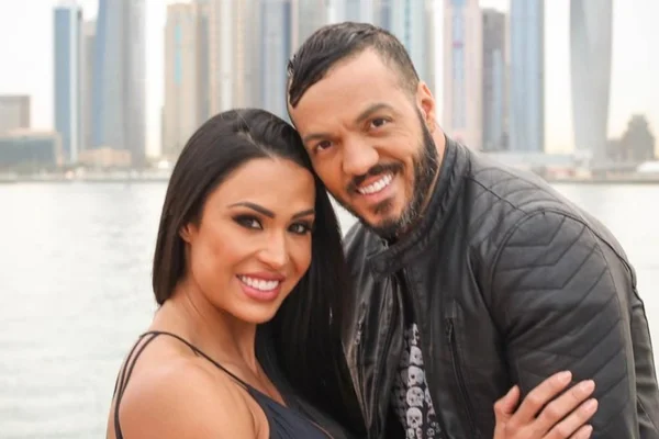 Gracyanne e o cantor Belo