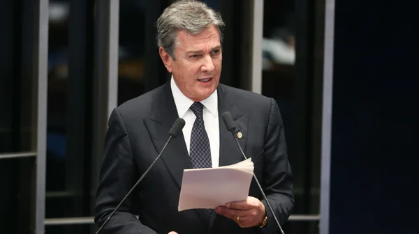 Collor nega envolvimento com varreduras da Polícia Legislativa