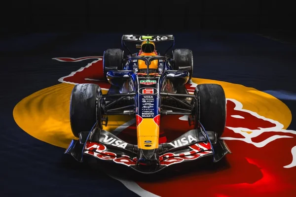Red Bull apresenta carro para temporada 2026 da Fórmula 1