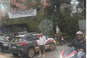 Moradores foram abordados e revistados ao sair e entrar de comunidade Moradores foram abordados e revistados ao sair e entrar de comunidade