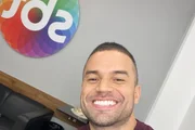 Ator Vitor Gadelha nos bastidores do SBT Ator Vitor Gadelha nos bastidores do SBT