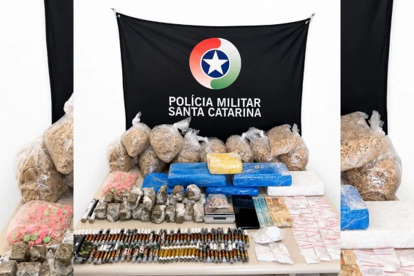 PM prende casal que fazia delivery de drogas com recém-nascido