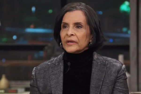 Marina Lima redefine sexualidade aos 70: “Não fico sensualizando”