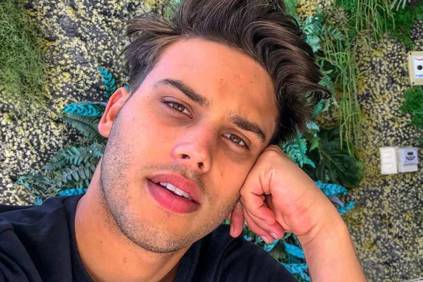 Jonathan Couto pede gratuidade de Justiça para resolver dívida