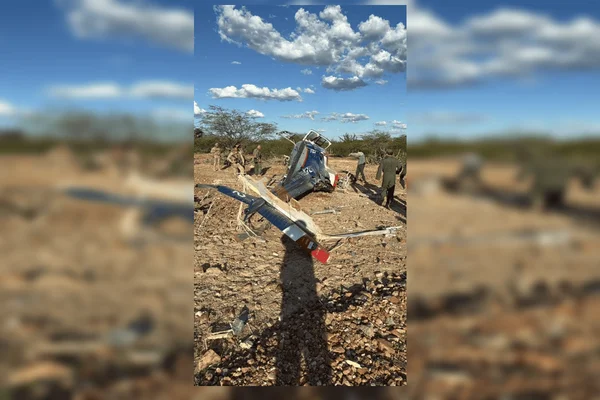 Helicóptero cai durante buscas por adolescente sequestrada; veja vídeo
