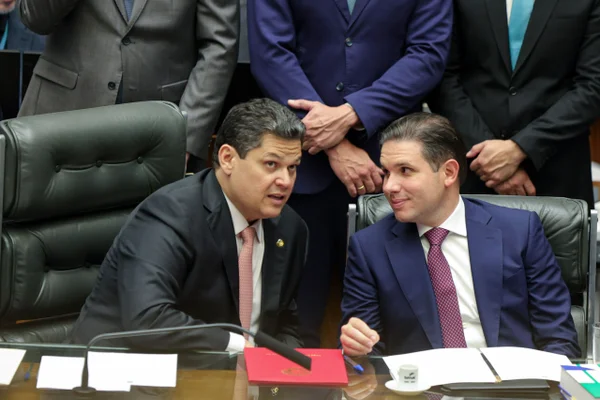 Sessão solene do Congresso Nacional destinada à inauguração da 4ª Sessão Legislativa Ordinária da 57ª Legislatura Metrópoles